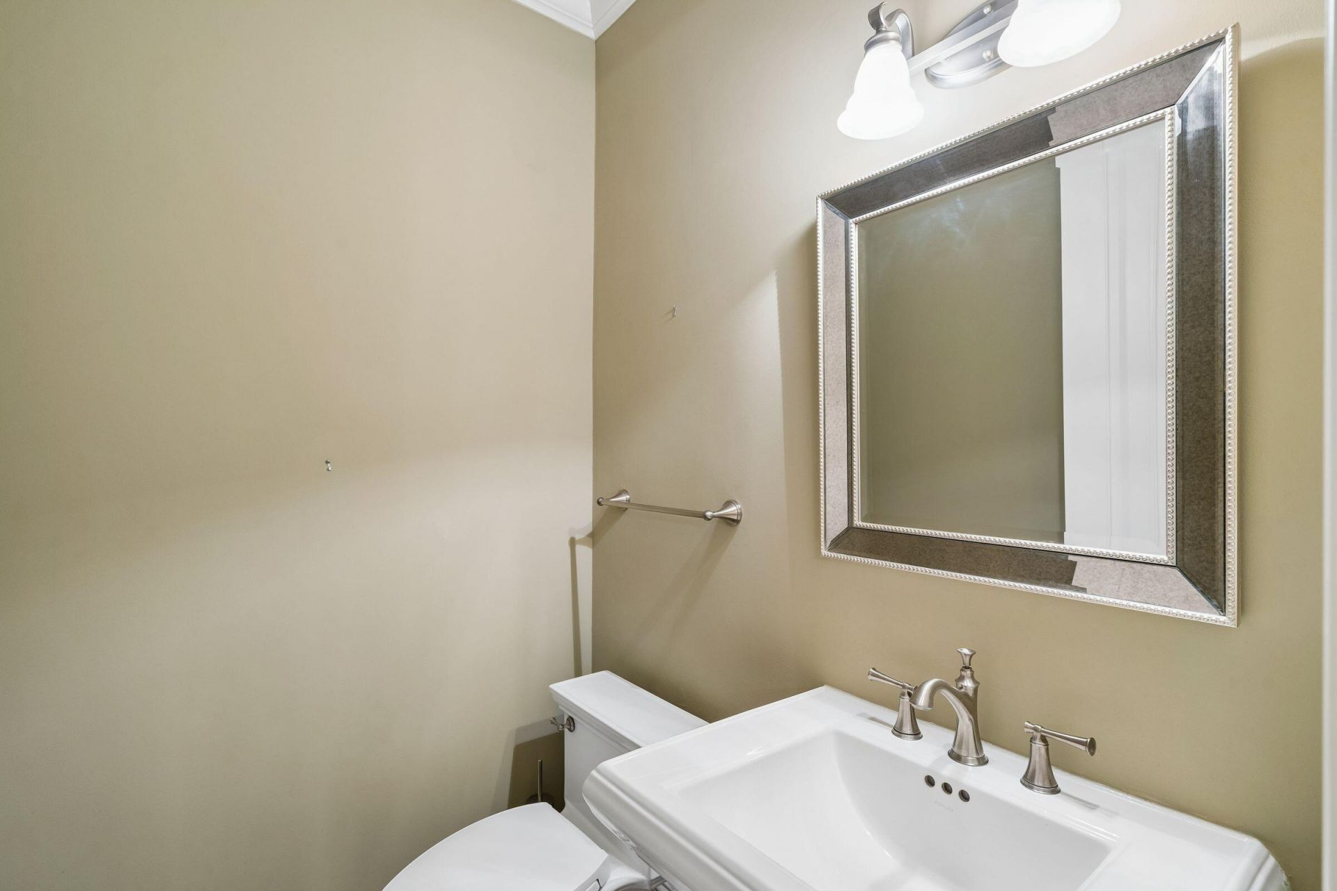 36 Prioleau Photo 54