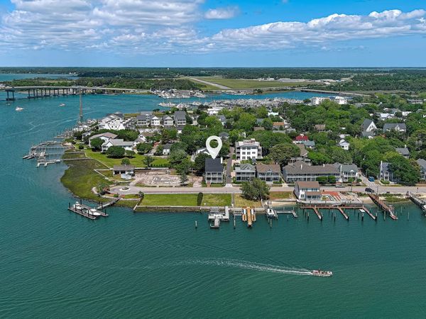 102 & 113 Front Street, Beaufort, NC 28516