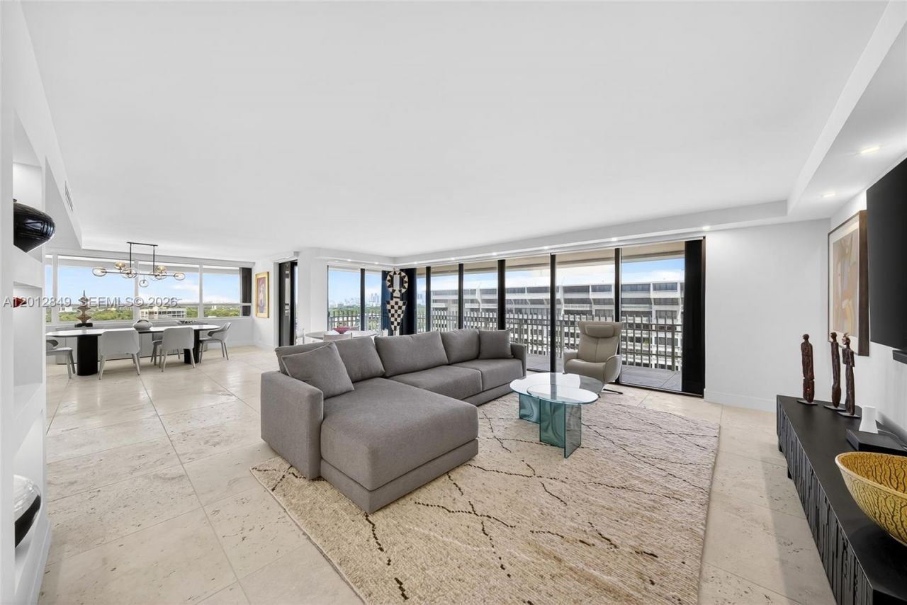 1 Grove Isle Dr, Unit A1809, Miami, FL 33133 Photo