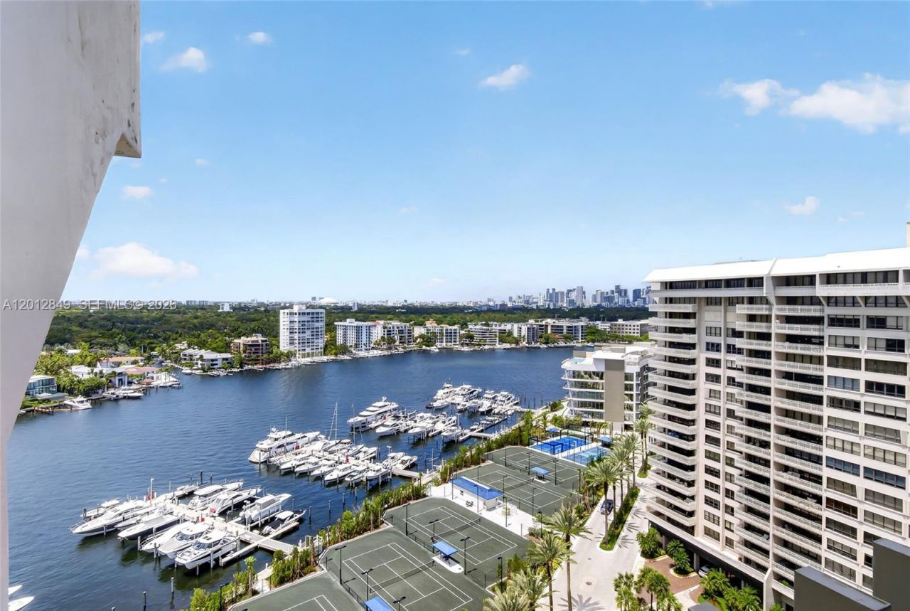 1 Grove Isle Dr, Unit A1809, Miami, FL 33133 Photo