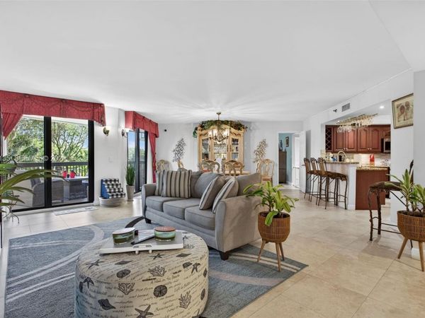 2900 NE 14th St Cswy, Unit 304, Pompano Beach, FL 33062
