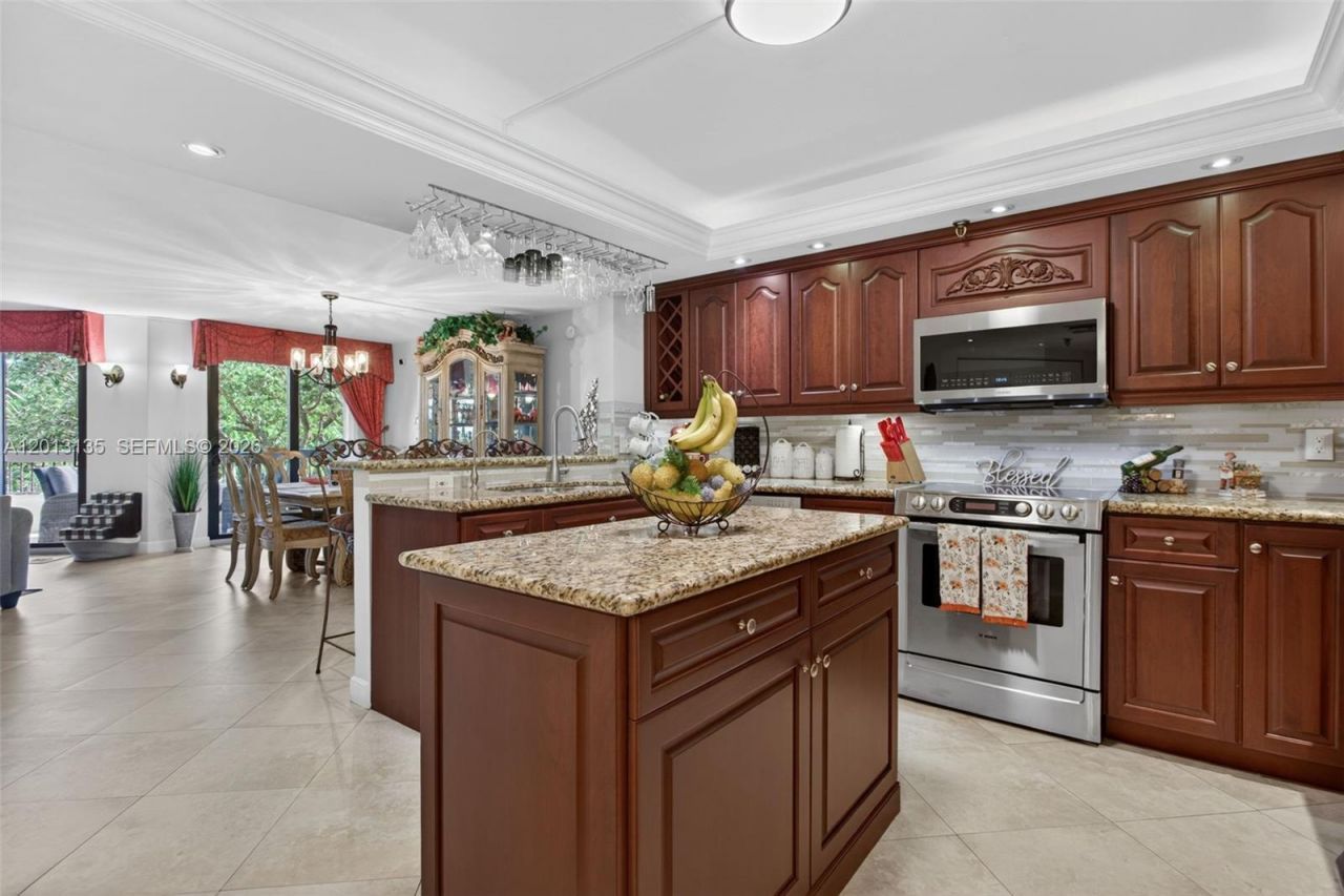 2900 NE 14th St Cswy, Unit 304, Pompano Beach, FL 33062 Photo