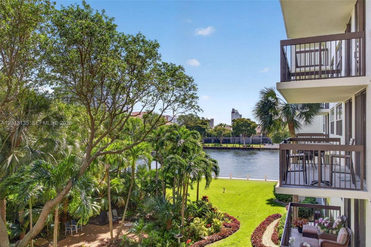 2900 NE 14th St Cswy, Unit 304, Pompano Beach, FL 33062 Photo