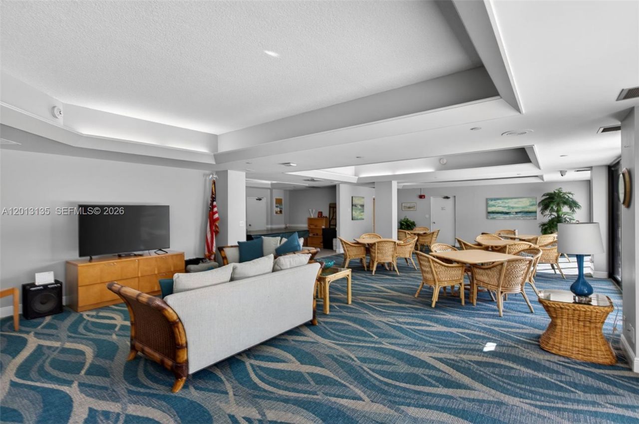 2900 NE 14th St Cswy, Unit 304, Pompano Beach, FL 33062 Photo