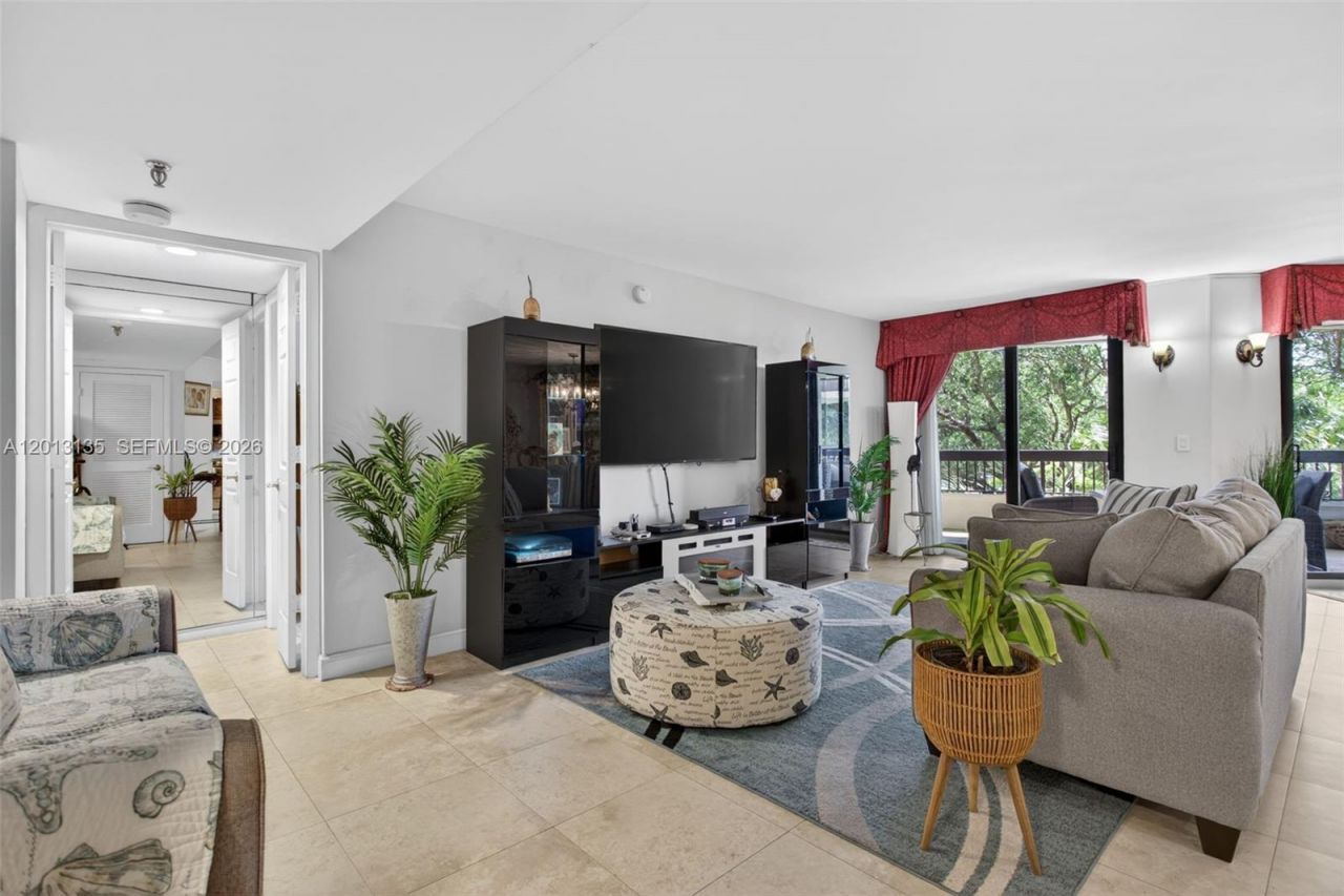2900 NE 14th St Cswy, Unit 304, Pompano Beach, FL 33062 Photo