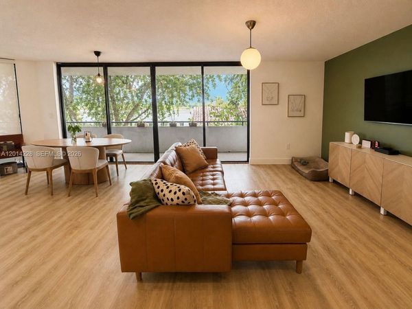 21075 NE 34th Ave , Unit 303-2, Aventura, FL 33180