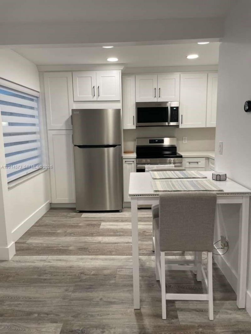 326 Wilson St , Unit 106, Hollywood, FL 33019 Photo