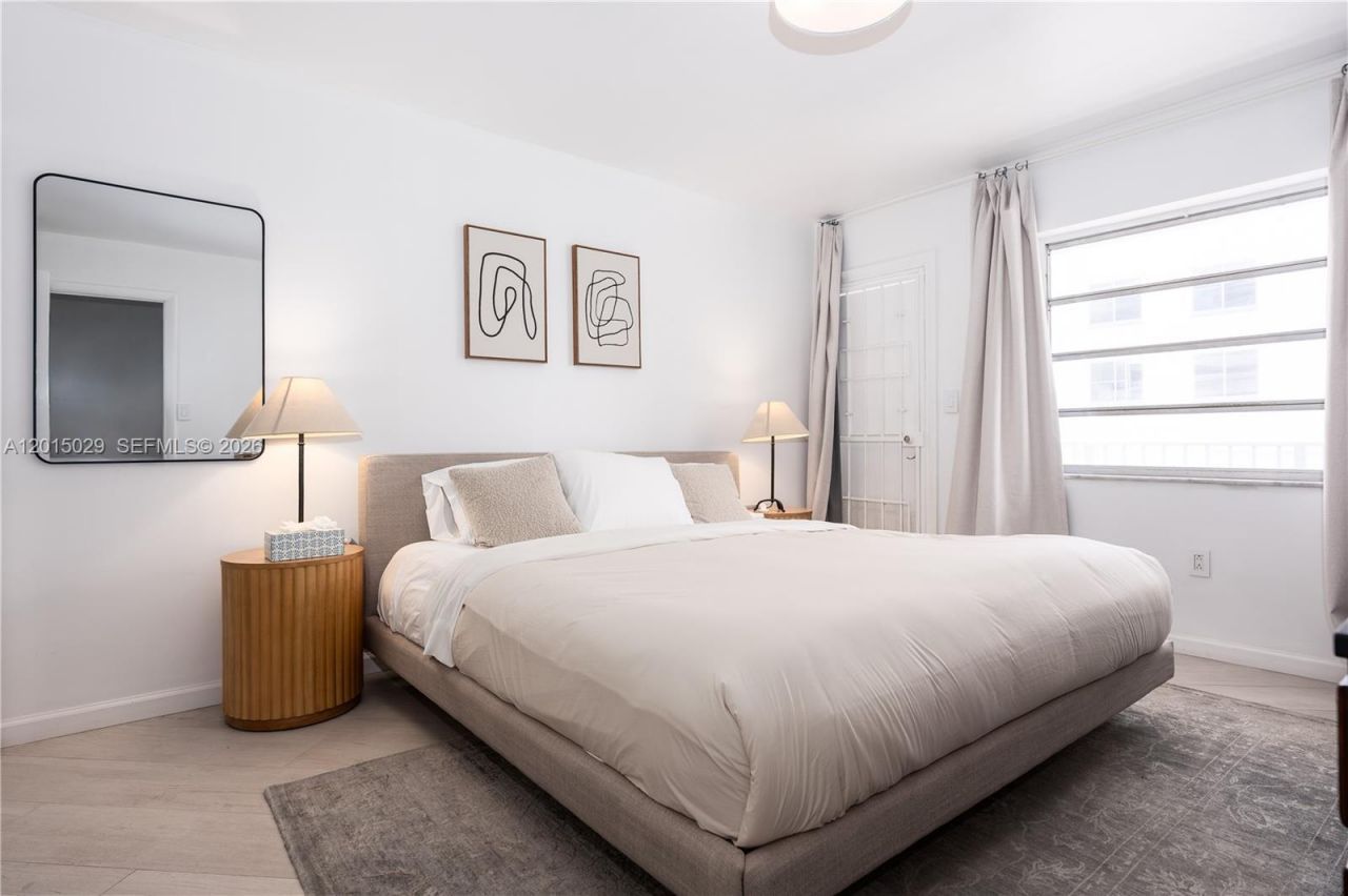525 Meridian Ave , Unit 203, Miami Beach, FL 33139 Photo