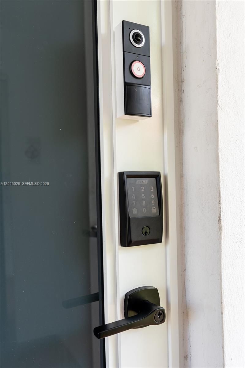 525 Meridian Ave , Unit 203, Miami Beach, FL 33139 Photo