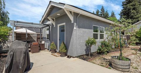 595 E Augusta St, Woodbridge, CA 95258 Photo