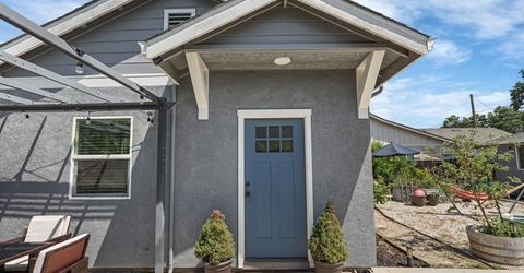 595 E Augusta St, Woodbridge, CA 95258 Photo