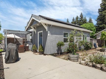 595 E Augusta St, Woodbridge, CA 95258 Photo