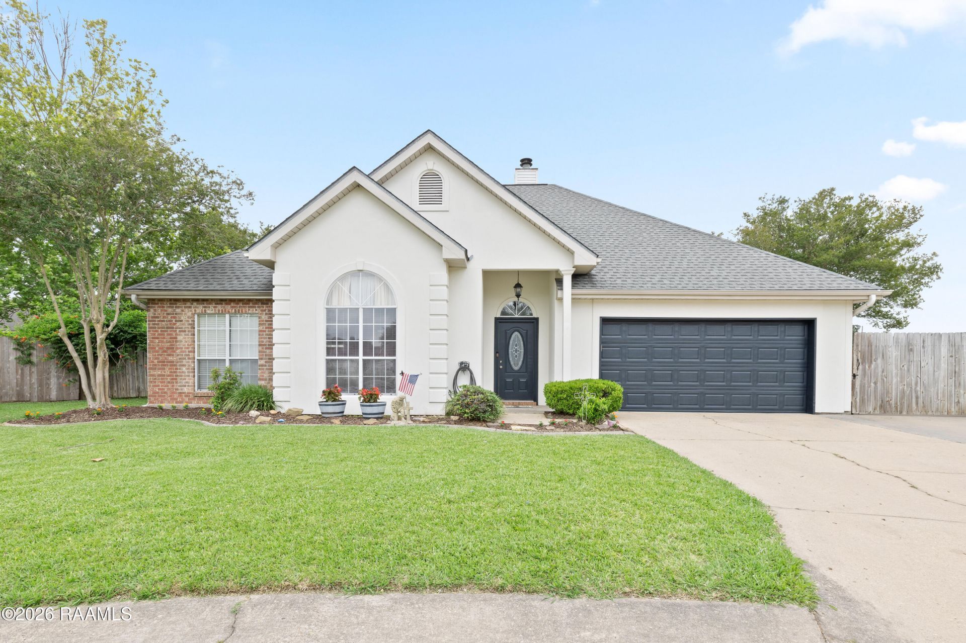 113 Doncaster Circle, Youngsville, LA 70592 Main Photo