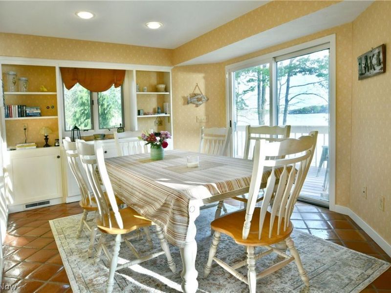 1551 Lake Crest Drive, Roaming Shores, OH 44084 Photo 25