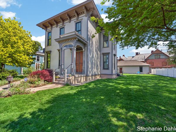 511 W Clay Avenue, Muskegon, MI 49440