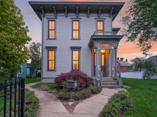 511 W Clay Avenue, Muskegon, MI 49440