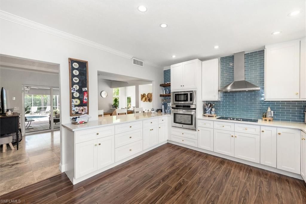991 Aqua Ln, Fort Myers, FL 33919 Photo