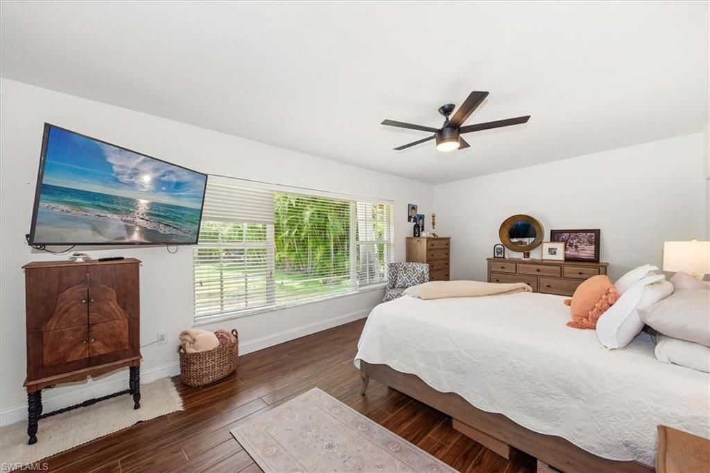 991 Aqua Ln, Fort Myers, FL 33919 Photo