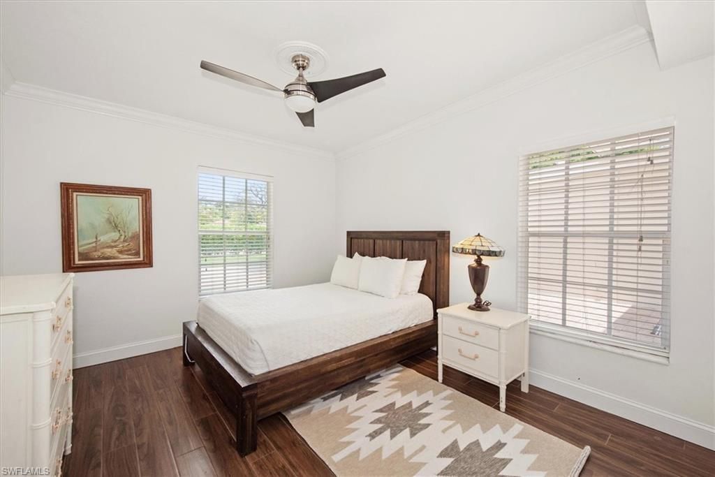 991 Aqua Ln, Fort Myers, FL 33919 Photo