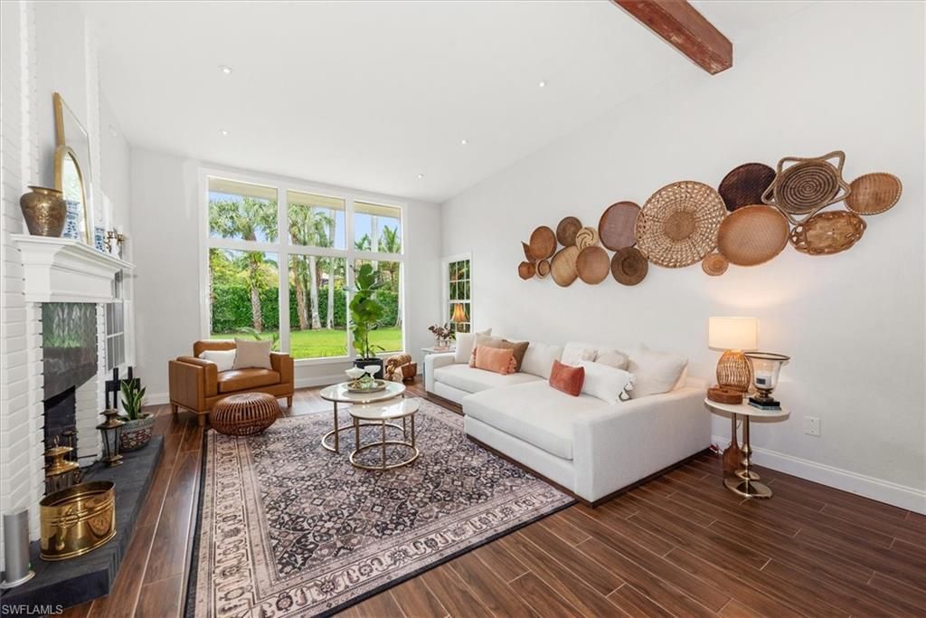 991 Aqua Ln, Fort Myers, FL 33919 Photo