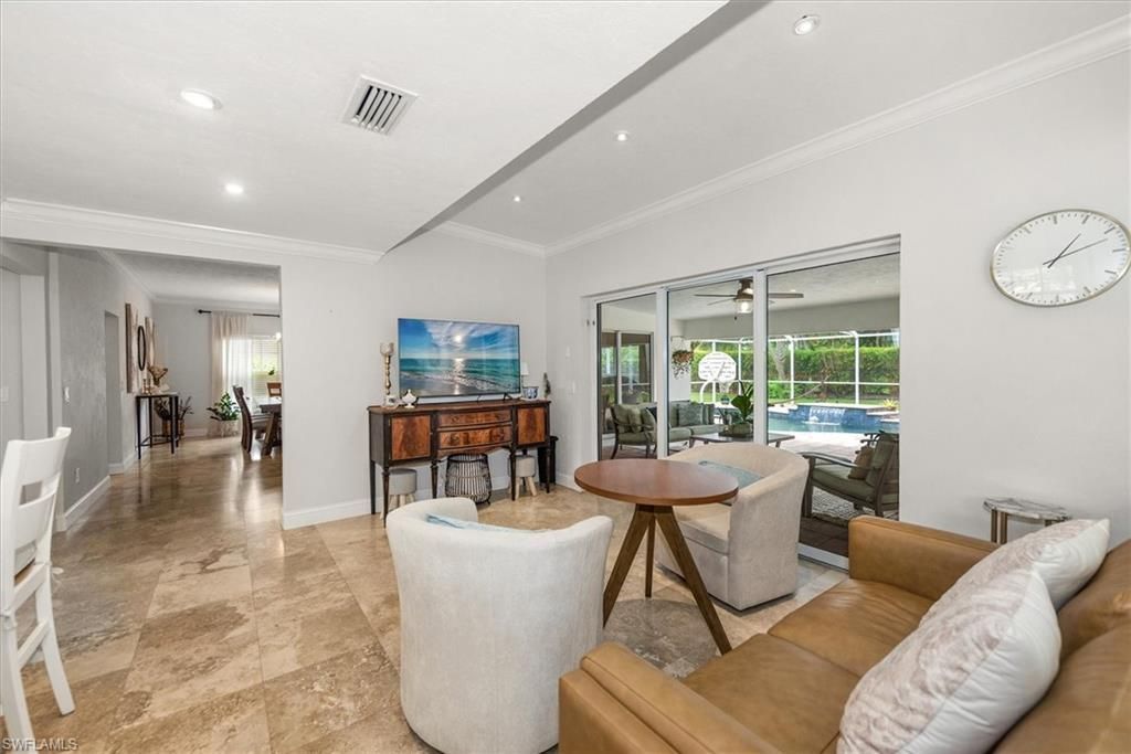 991 Aqua Ln, Fort Myers, FL 33919 Photo