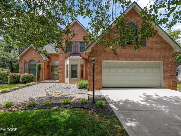 95 Deerfield Lane, Oak Ridge, TN 37830