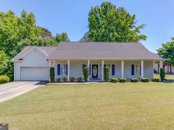 502 Towler Shoals View, Loganville, GA 30052