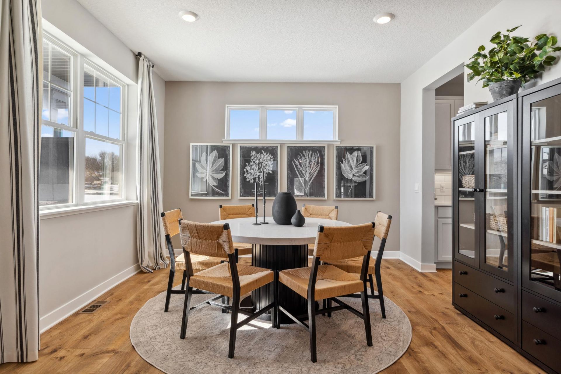 3569 Worrall Court Nw, Rochester, MN 55901 Main Photo