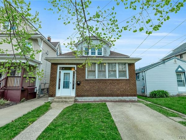 30 Ashton Place, Buffalo, NY 14220