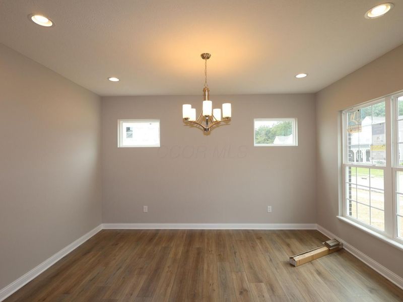 9759 Lennon Lane, Plain City, OH 43064 Photo 2