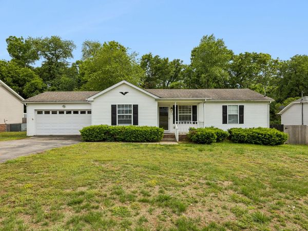 516 Winning Dr , Columbia, TN 38401