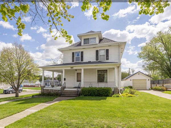 200 4th Ave SE, LeMars, IA 51031