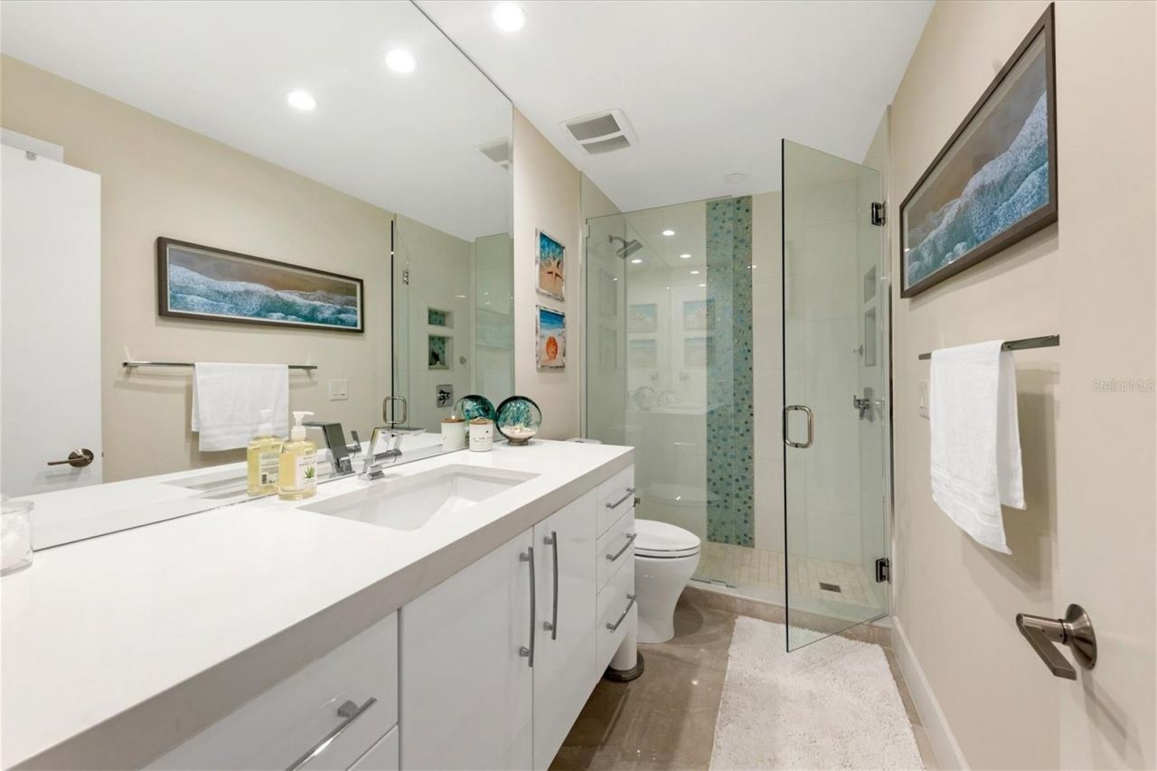 5757 Gulf Of Mexico Drive, Unit 305, Longboat Key, FL 34228 Photo