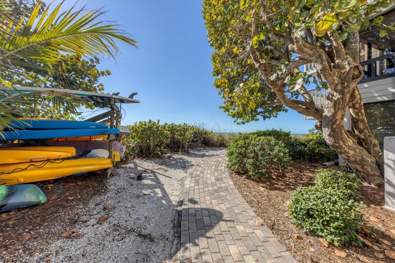 5757 Gulf Of Mexico Drive, Unit 305, Longboat Key, FL 34228 Photo