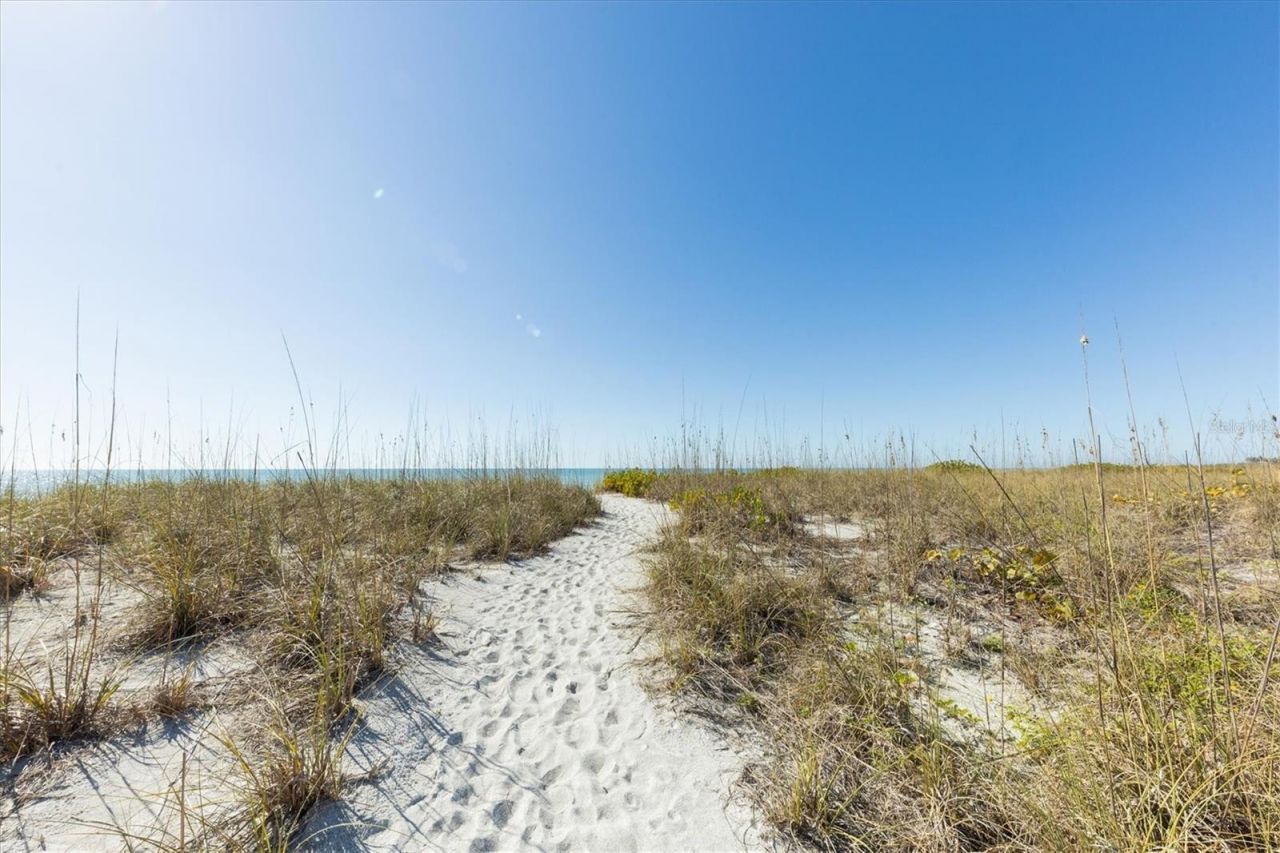 5757 Gulf Of Mexico Drive, Unit 305, Longboat Key, FL 34228 Photo