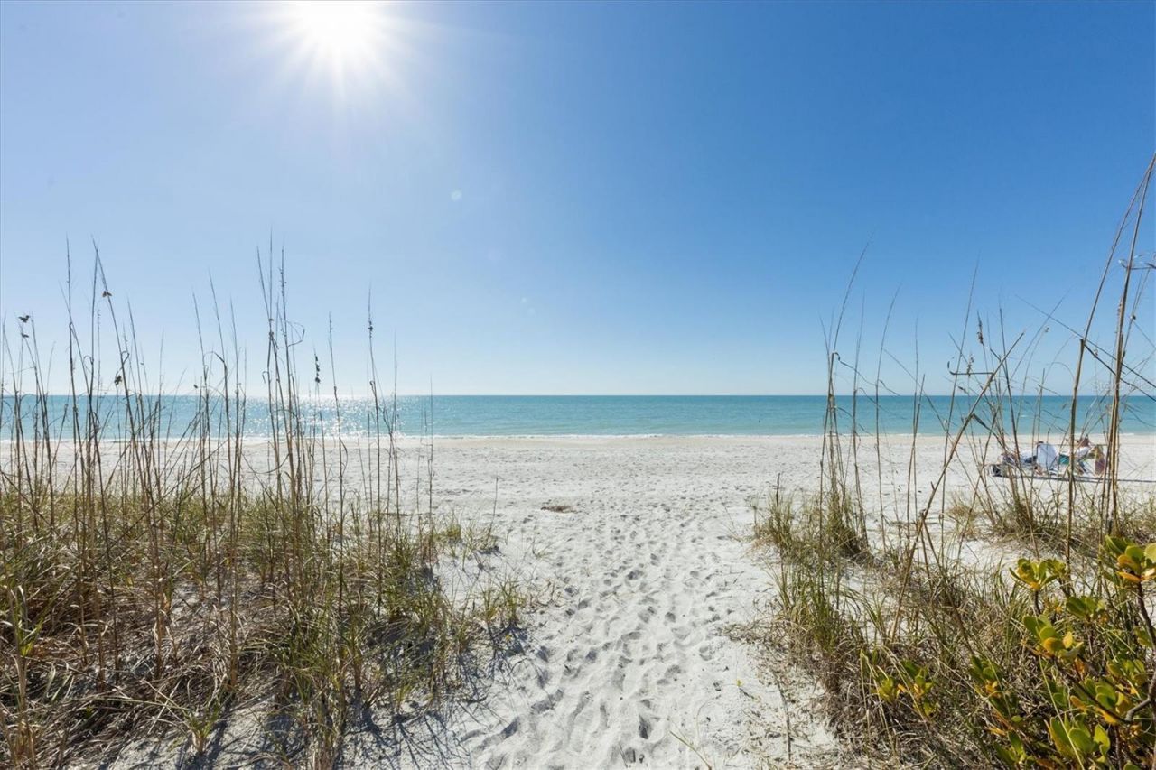 5757 Gulf Of Mexico Drive, Unit 305, Longboat Key, FL 34228 Photo