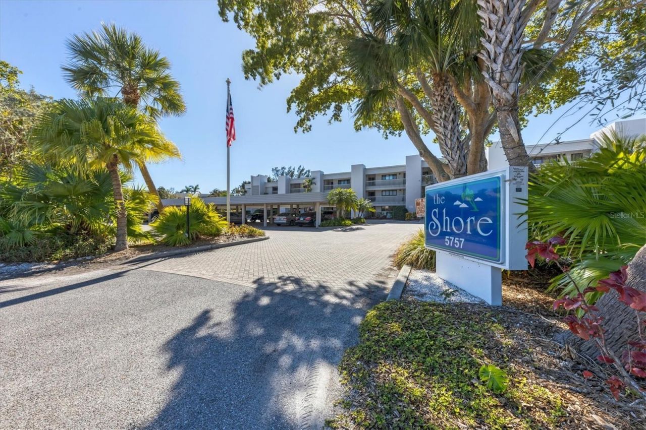 5757 Gulf Of Mexico Drive, Unit 305, Longboat Key, FL 34228 Photo