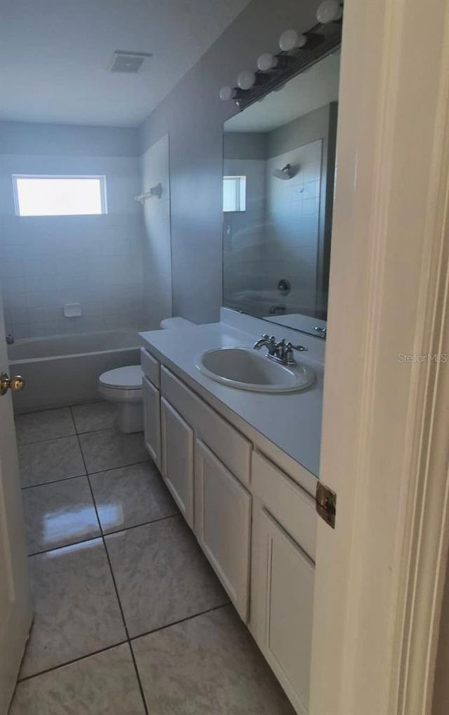 5108 Clover Mist Drive, Apollo Beach, FL 33572 Photo