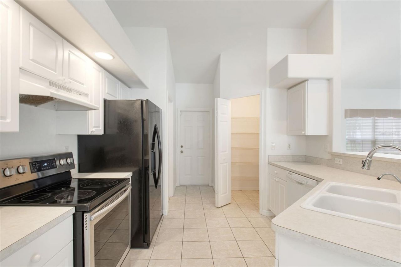 5333 SW 16th Place, Cape Coral, FL 33914 Photo