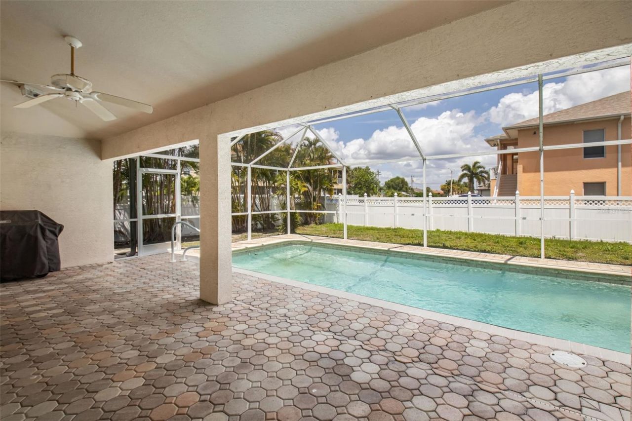5333 SW 16th Place, Cape Coral, FL 33914 Photo
