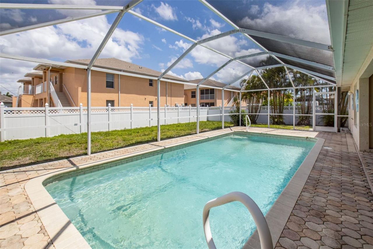 5333 SW 16th Place, Cape Coral, FL 33914 Photo