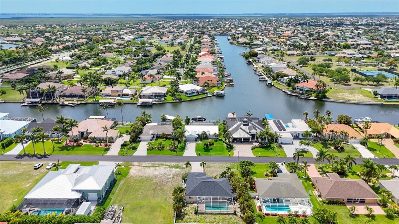 5333 SW 16th Place, Cape Coral, FL 33914 Photo