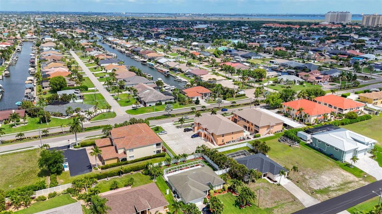 5333 SW 16th Place, Cape Coral, FL 33914 Photo