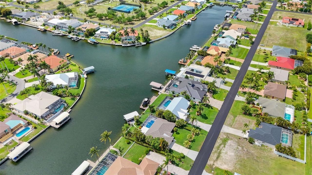 5333 SW 16th Place, Cape Coral, FL 33914 Photo