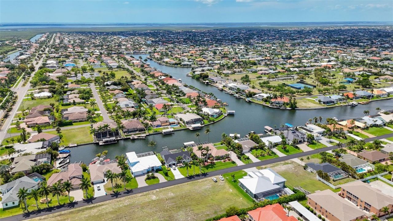 5333 SW 16th Place, Cape Coral, FL 33914 Photo