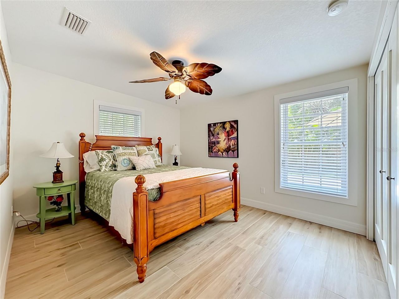307 68th, Holmes Beach, FL 34217 Photo