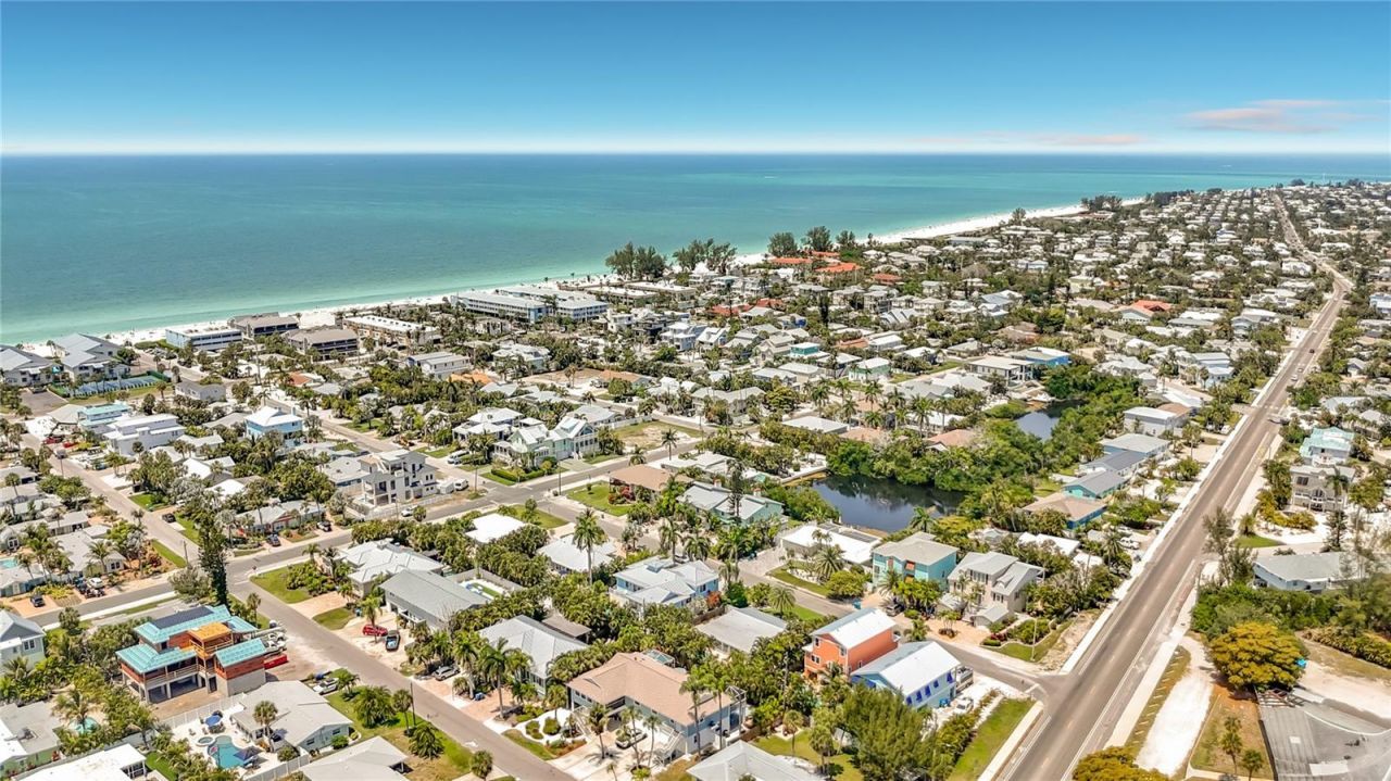 307 68th, Holmes Beach, FL 34217 Photo