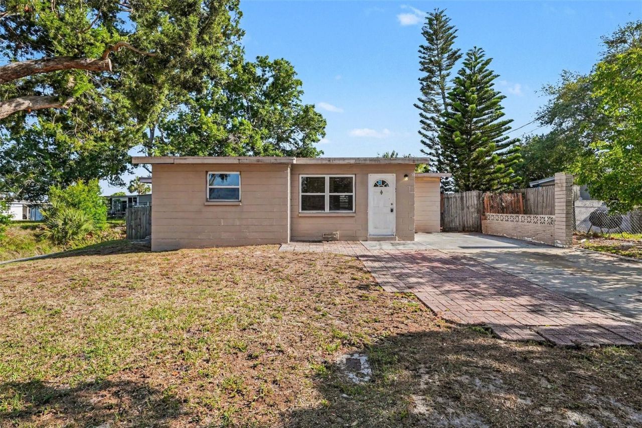 10118 114th Terrace, Largo, FL 33773 Main Photo