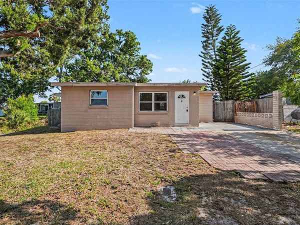 10118 114TH TERRACE, LARGO, FL 33773