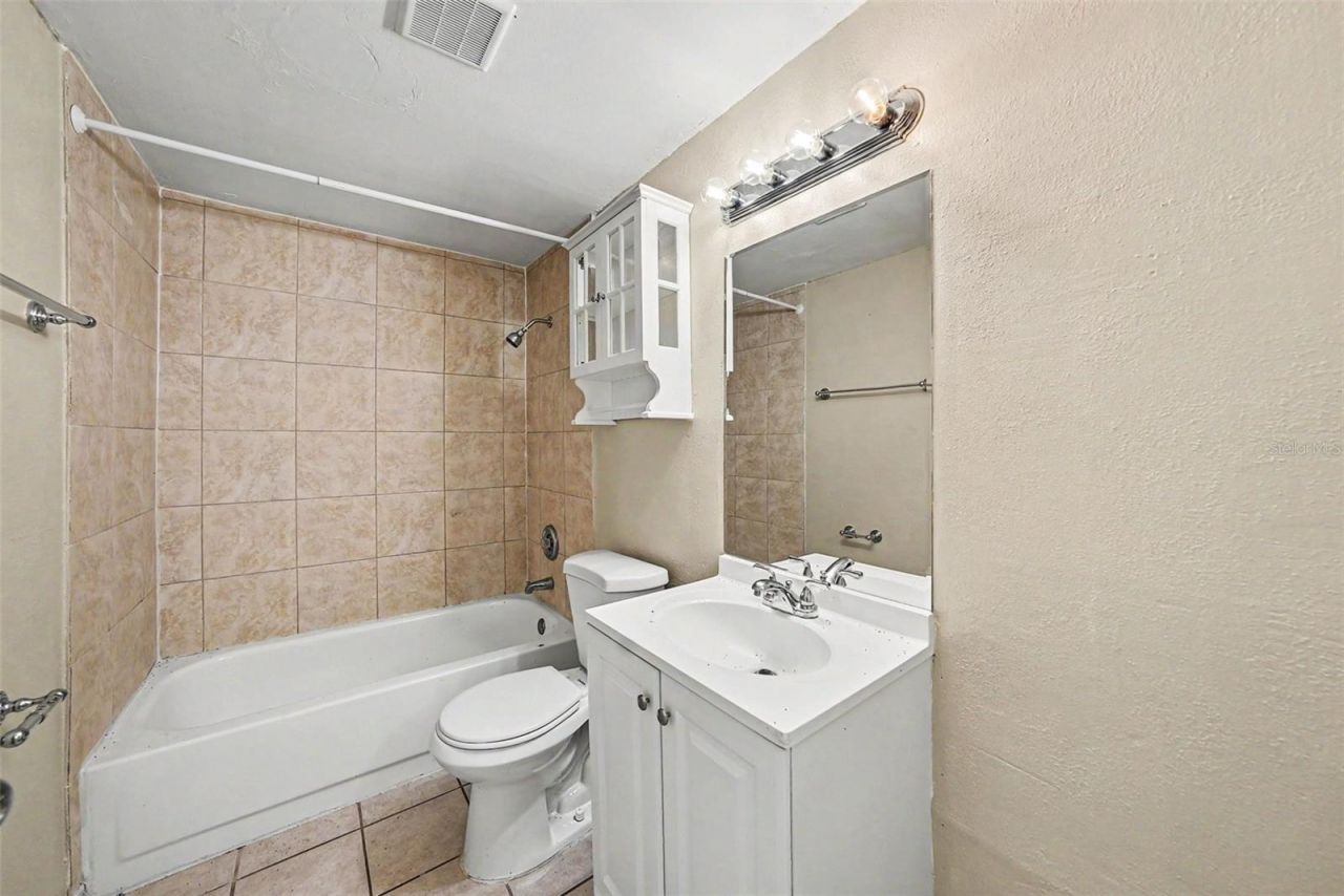 10118 114th Terrace , Largo, FL 33773 Photo